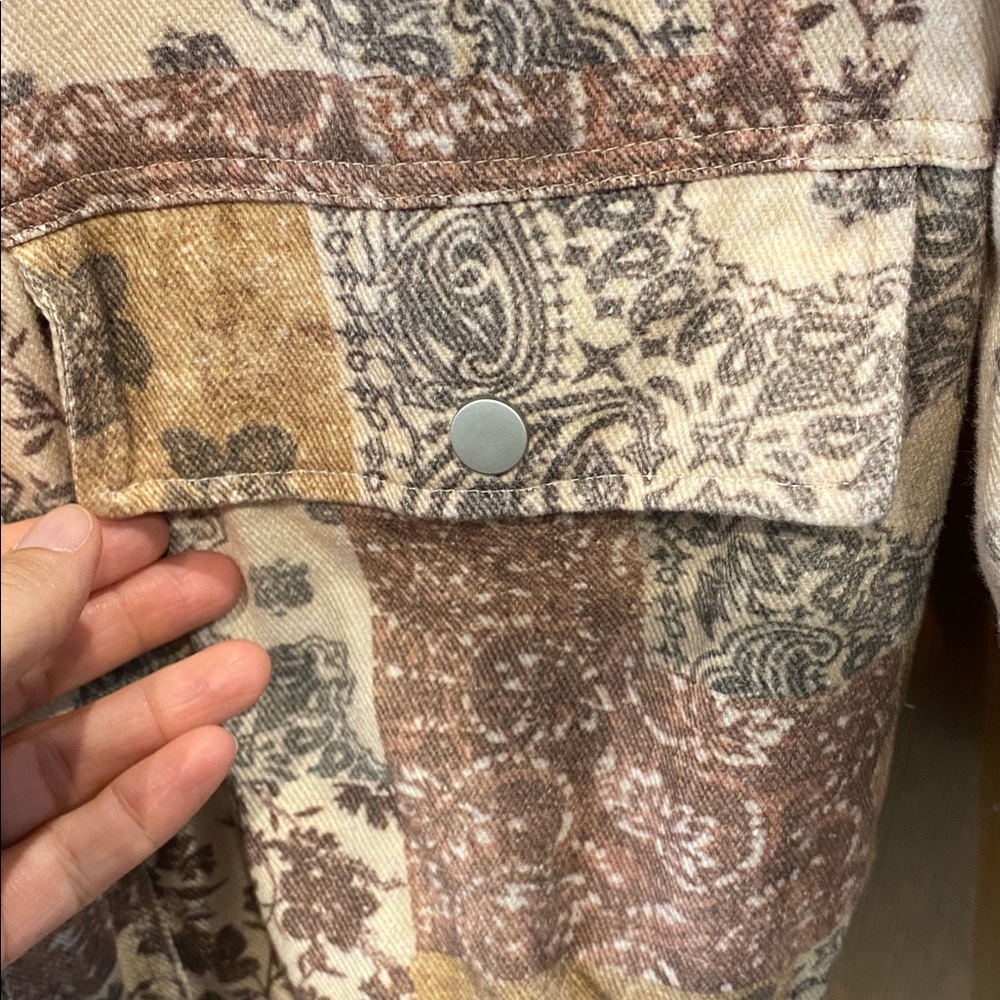 Taelynn Patchwork full zip Jacket in Beige, Rust & Olive size small - Picture 4 of 8